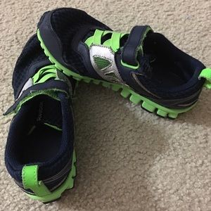 Boys Reebok running shoes