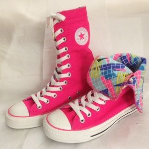 Converse Pink Shoes ⚜Open to Offers⚜