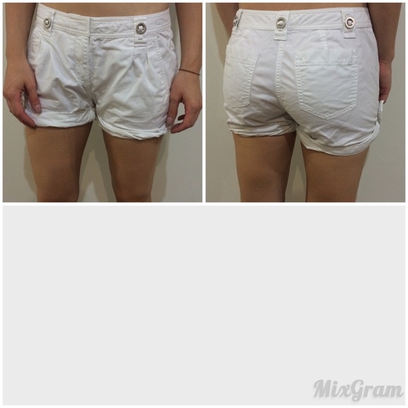 SOLD Nordstrom Hinge White Shorts - Picture 4 of 4