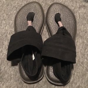 Sanuk Yoga Sling Sandals - size 7