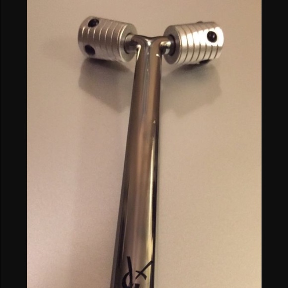 YSL Face Massage Shaper