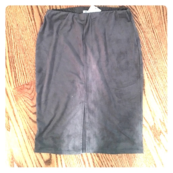 Suede gray skirt