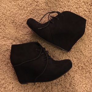 black booties