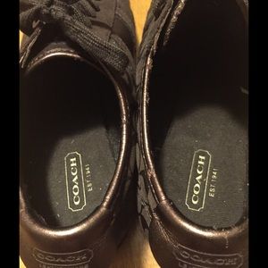Coach Shoe