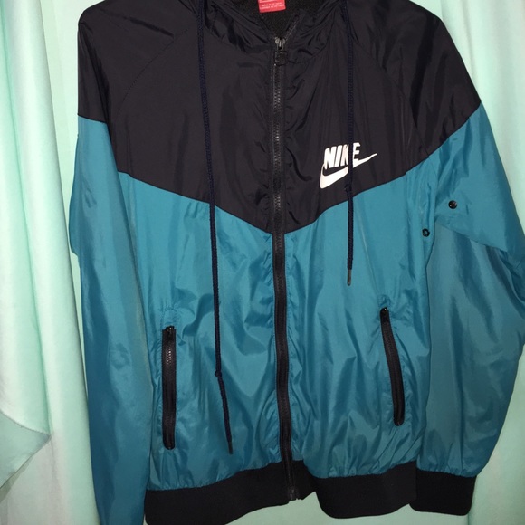 Nike Windbreaker!