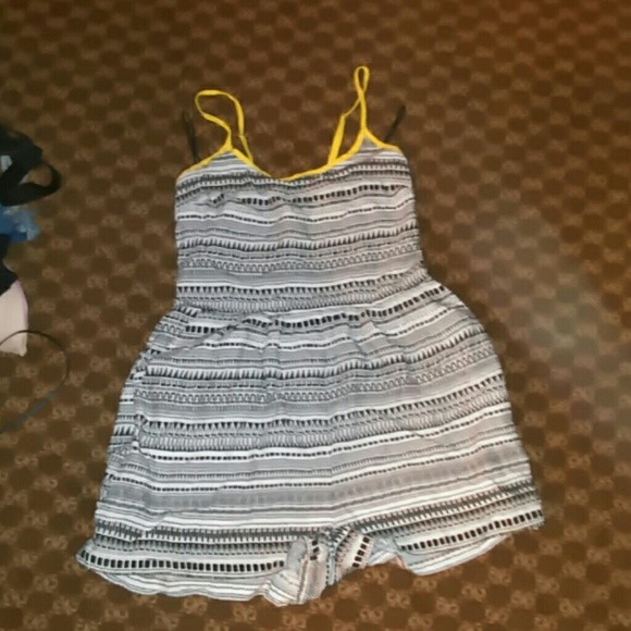Brand new aeropostale romper!!