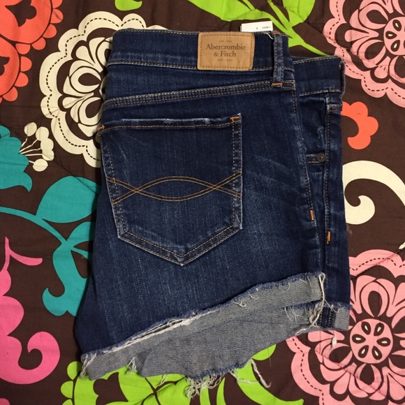 Abercrombie  Jean shorts - Picture 4 of 4