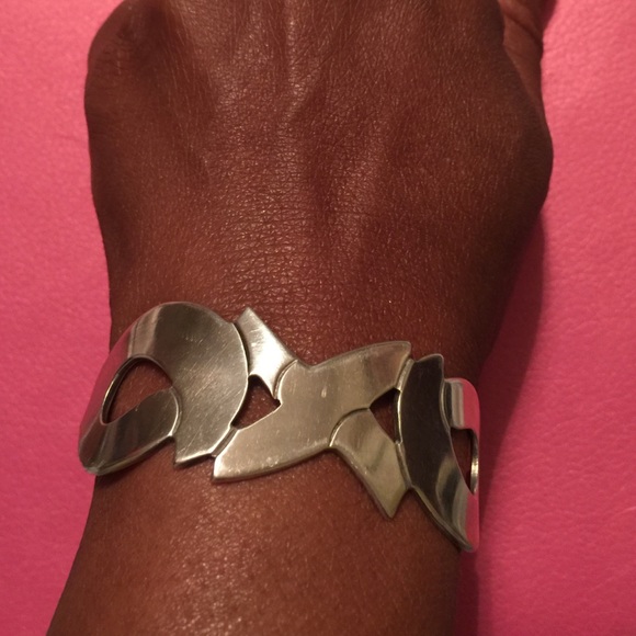 Bracelet - Picture 3 of 4