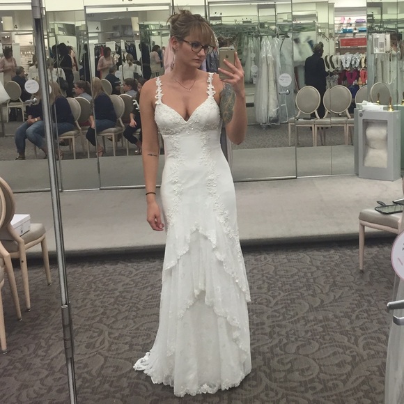 Wedding dress