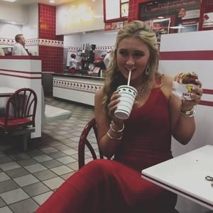 Meet your Posher, Emma