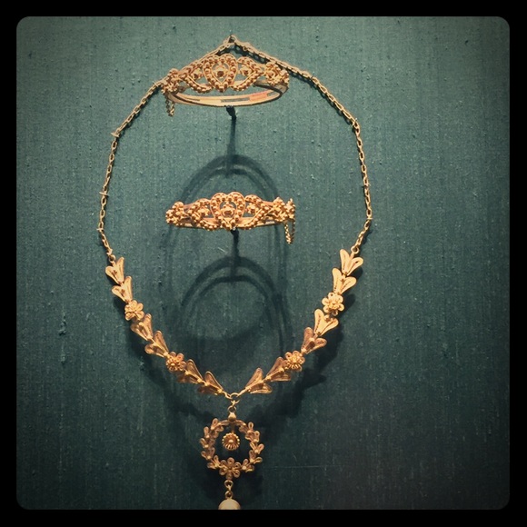 Meet your Posher, Denise