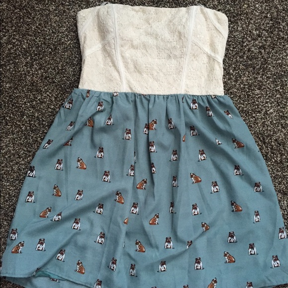 dress w Bulldogs