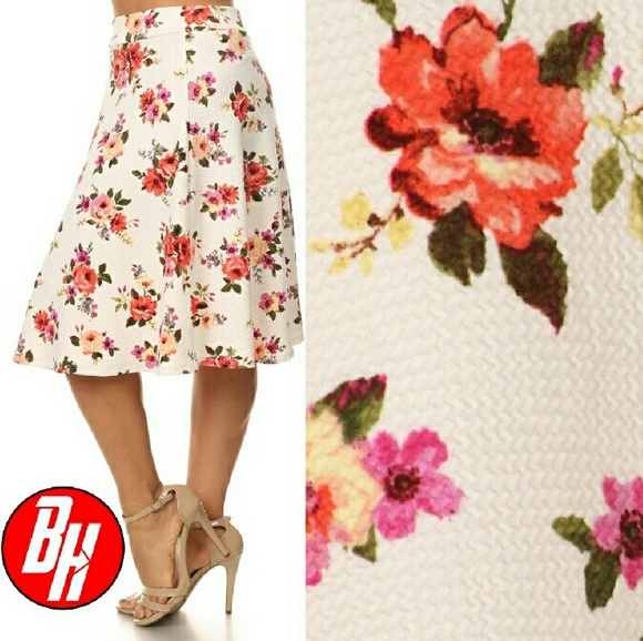 Plus Size White Floral Midi Skirt