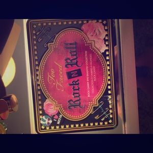 Too Faced Rock N Roll Palett! Only used once
