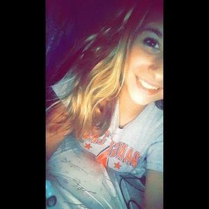 Meet your Posher, Taylor