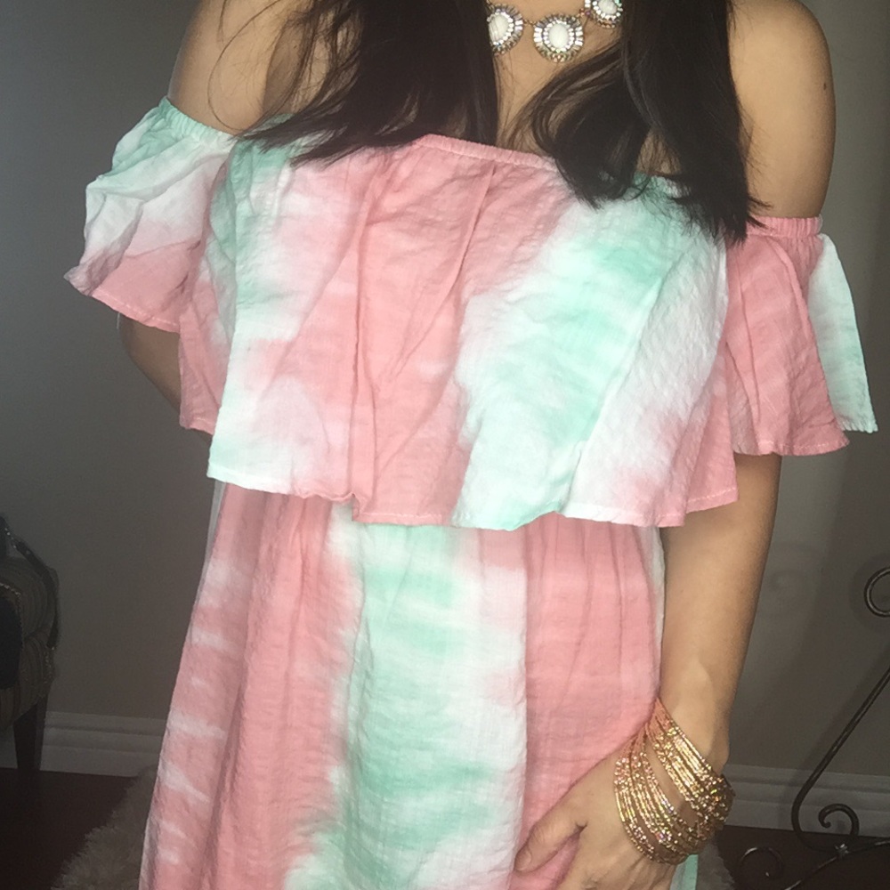Off shoulder ruffle tie die dress - Picture 3 of 6