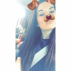 Meet your Posher, Abby