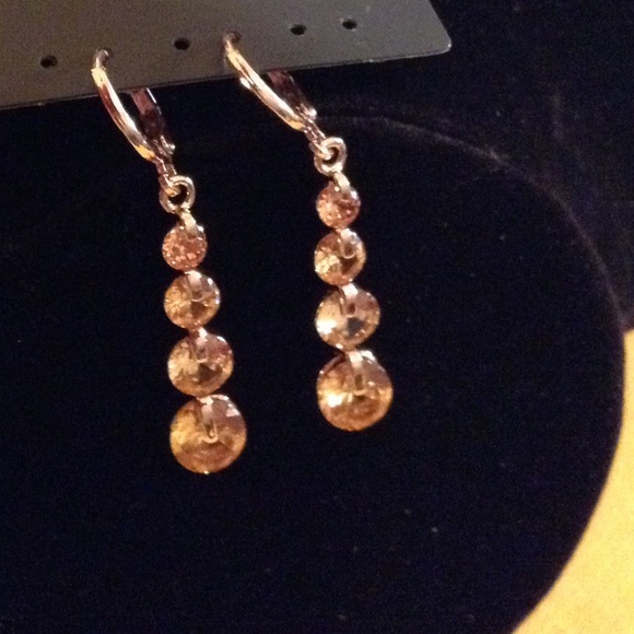 ⬇️ AMBER AND ROSE GOLD EARRING✨ - Picture 3 of 4