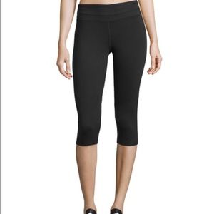 Marika Stella Performance Semi-fitted Capris