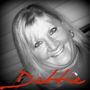 Meet your Posher, Debbie