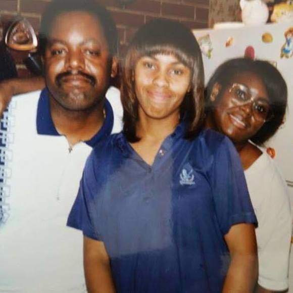 Meet your Posher, Kentra - Picture 1 of 1