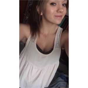 Meet your Posher, Ashlee