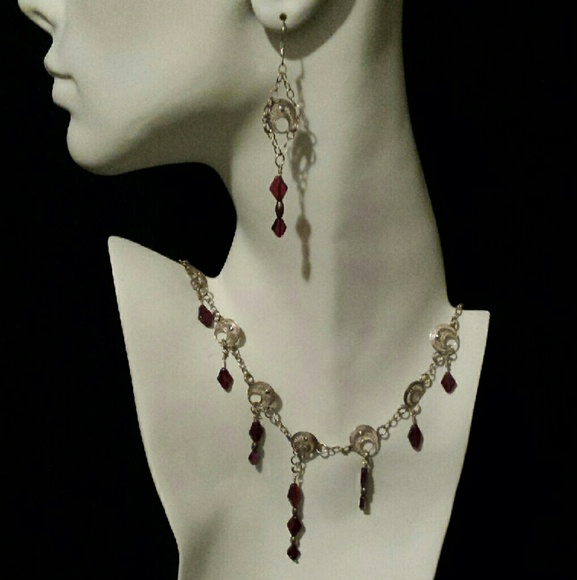 Sterling & Garnet Suite. C-14 - Picture 1 of 4