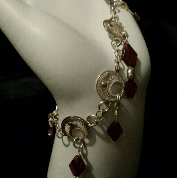 Sterling & Garnet Suite. C-14 - Picture 3 of 4