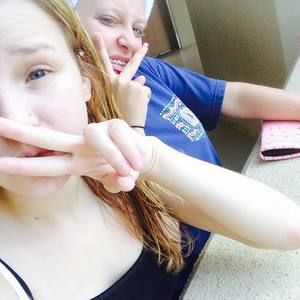 Meet your Posher, Lesley