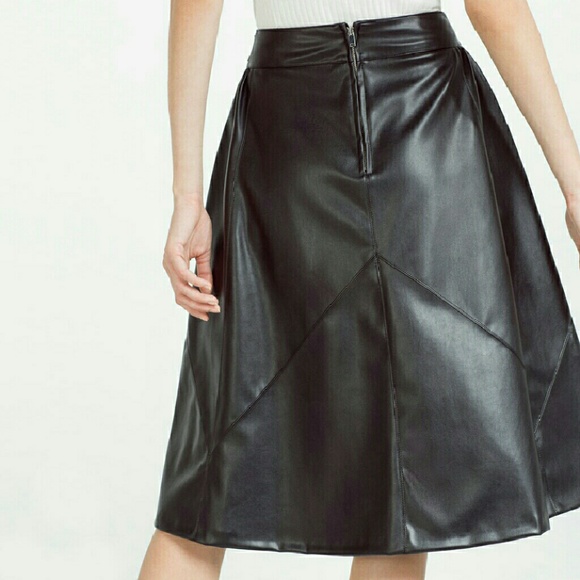 Zara skirt - Picture 3 of 4