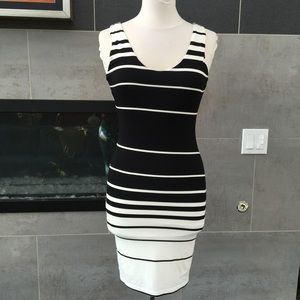 ‼️ SOLD ‼️Black and white dress