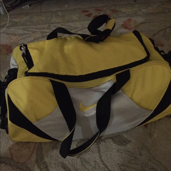 Nike - Yellow Duffle