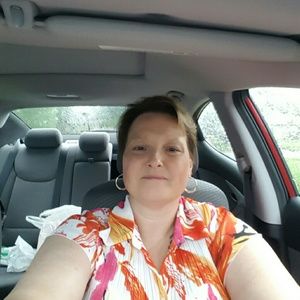 Meet your Posher, Helen