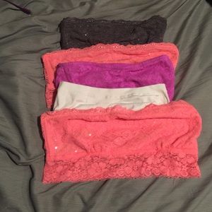 Set of bandeau type bras