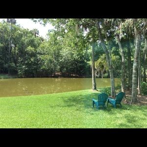 Meet your Posher, Joan