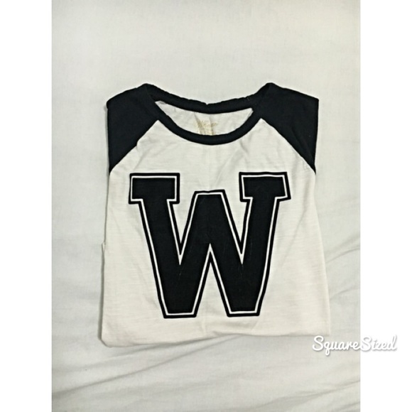 W Tee