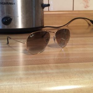 Damaged rayban aviators