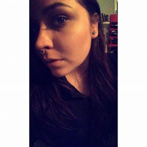 Meet your Posher, Stephy