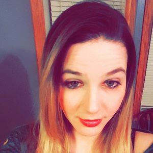 Meet your Posher, Debra