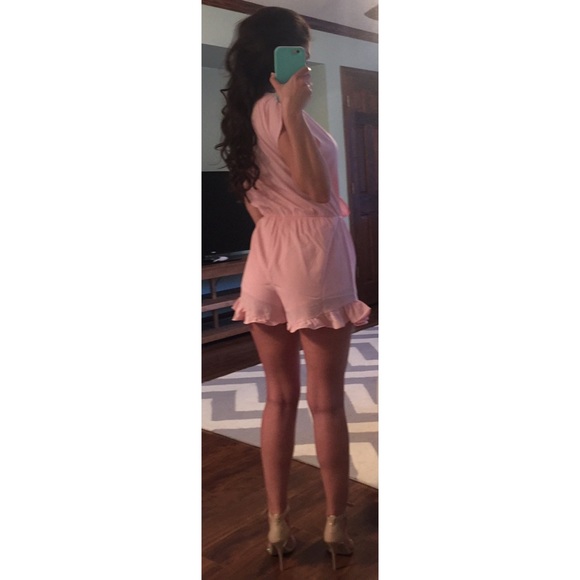 SOLD OUT! NWT Bubblegum Pink Romper! - Picture 3 of 3