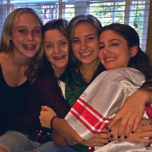 Meet your Posher, Paris