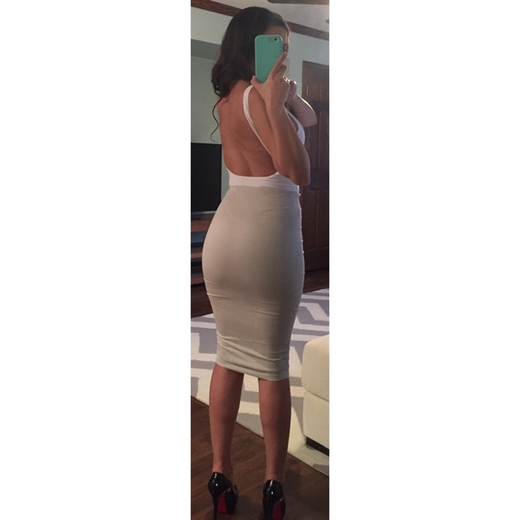 KATESAINTCLAIRE / KSC - Picture 2 of 2