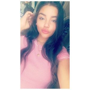 Meet your Posher, Daniela