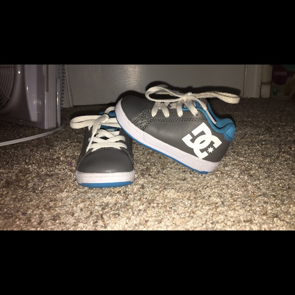 DC Court Toddler Shoes size 5