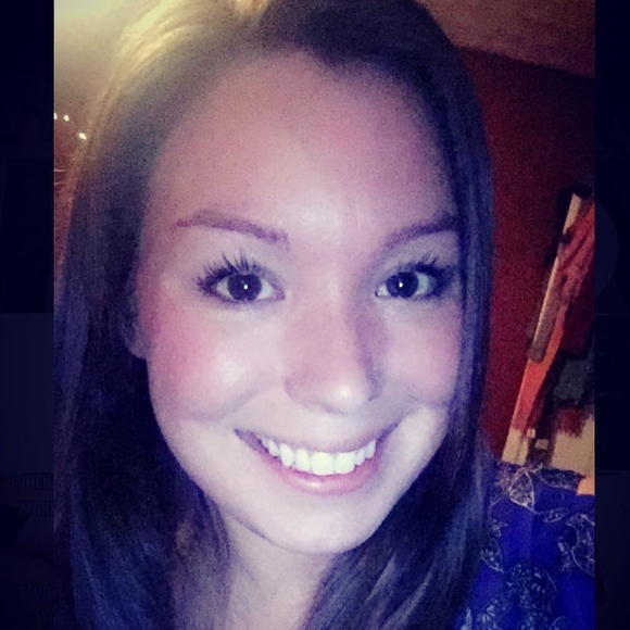 Meet your Posher, Joanna - Picture 1 of 1