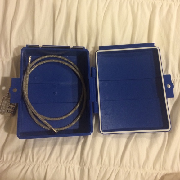 Go Vault Lock Box - Picture 2 of 2