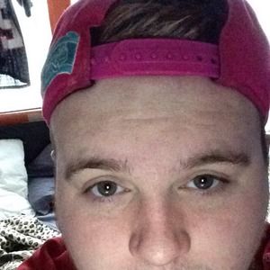 Meet your Posher, Dillon