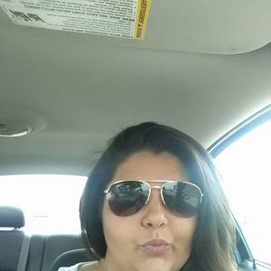 Meet your Posher, Leighann