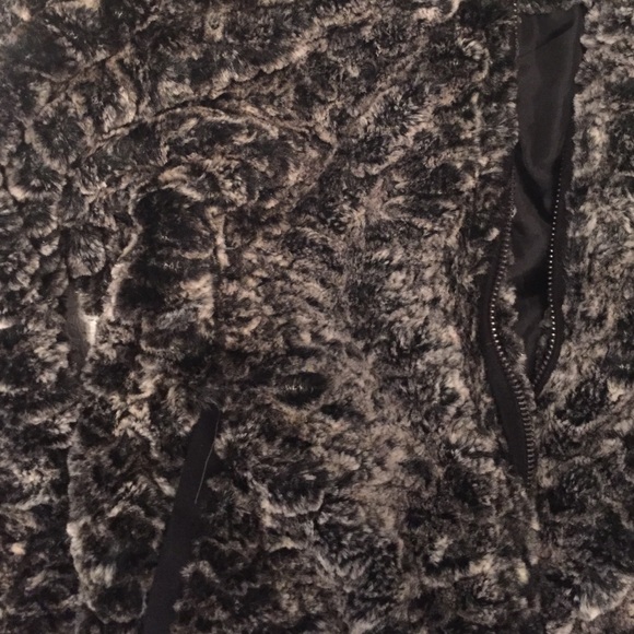 Faux Fur Coat - Picture 3 of 3