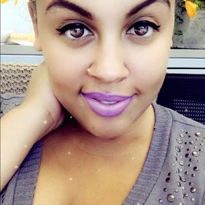 Meet your Posher, Candice